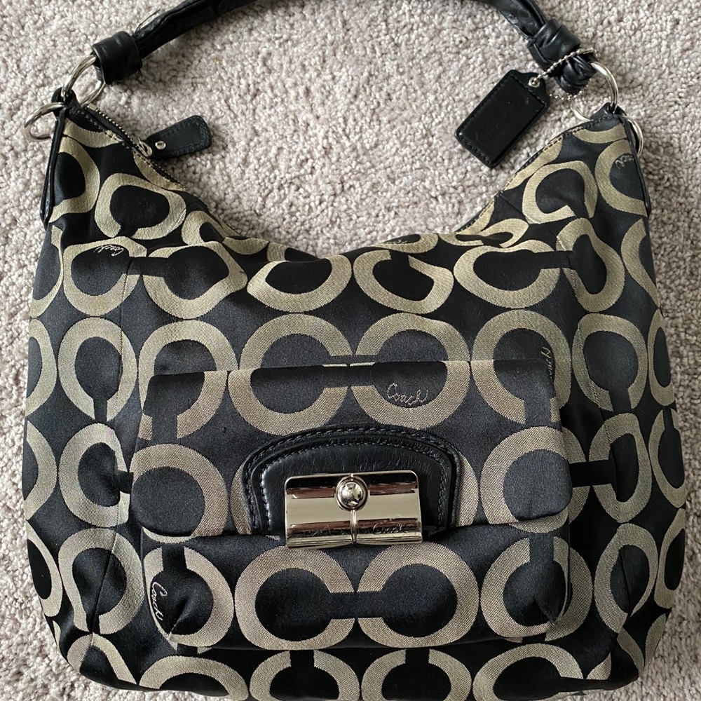 ♦️Coach Handbag
